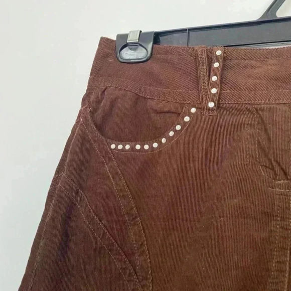 Brown corduroy bedazzled maxi skirt. - Picture 3 of 4